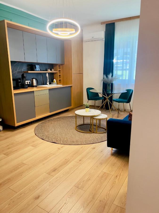 Huggo Apartment 36 Тиргу-Муреш Екстер'єр фото